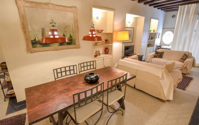 Sotoportego Venier - Photo 14